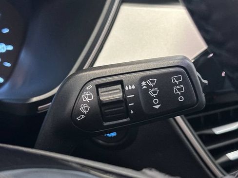 Used 2022 Ford Escape SE w/ Convenience Package AWD/4WD image 36