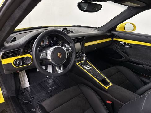 Certified 2015 Porsche 911 GT3 RWD image 4