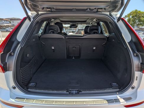 Used 2021 Volvo XC60 T8 R-Design w/ Advanced Package image 32