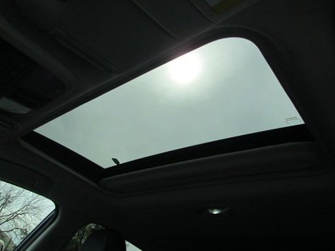 Used 2024 Subaru Crosstrek 2.5i Limited AWD/4WD image 20