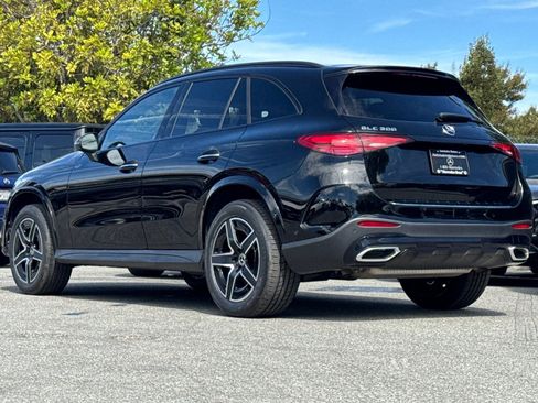 Certified 2024 Mercedes-Benz GLC 300 image 3