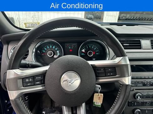 Used 2014 Ford Mustang GT RWD image 16