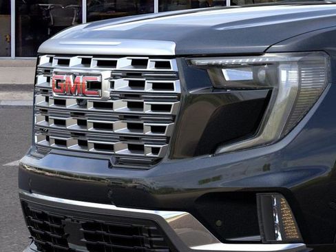 New 2026 GMC Acadia Denali w/ Super Cruise Package FWD image 13