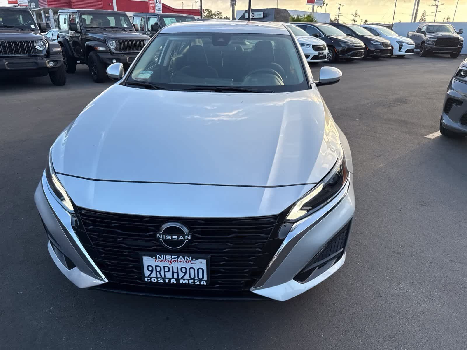 Used 2023 Nissan Altima 2.5 S FWD image 4