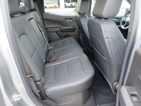 New 2026 GMC Canyon Elevation w/ Convenience Package RWD image 31