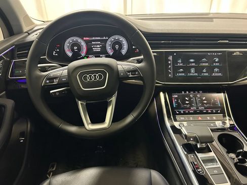 Certified 2023 Audi Q7 3.0T Premium Plus AWD/4WD image 3