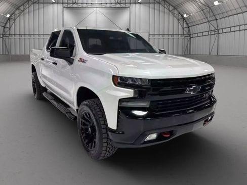 Used 2019 Chevrolet Silverado 1500 LT Trail Boss image 7