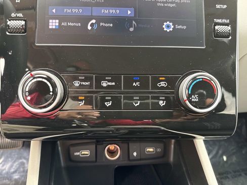 Used 2023 Hyundai Tucson SEL FWD image 28