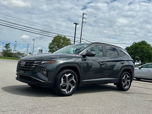 Used 2023 Hyundai Tucson SEL w/ Convenience Package AWD/4WD image 2