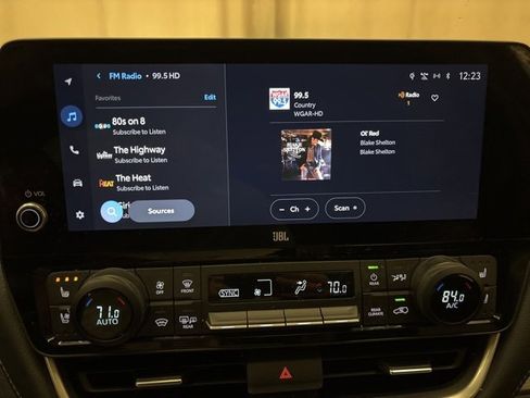 Used 2024 Toyota Grand Highlander Platinum image 19