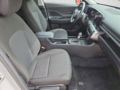 Used 2025 Hyundai Kona SEL image 20