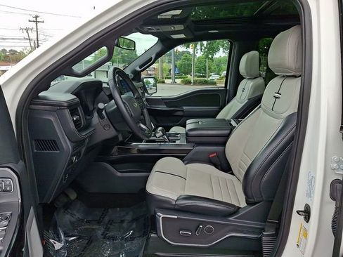 Used 2023 Ford F150 Lightning Platinum AWD/4WD image 16