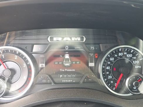 Used 2022 RAM 3500 Laramie w/ Night Edition AWD/4WD image 18