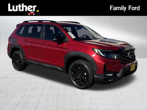 Used 2022 Honda Passport TrailSport image 1