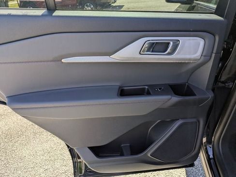 New 2026 Ford Explorer Active image 58