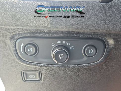 Used 2019 GMC Terrain SLT w/ Preferred Package FWD image 22