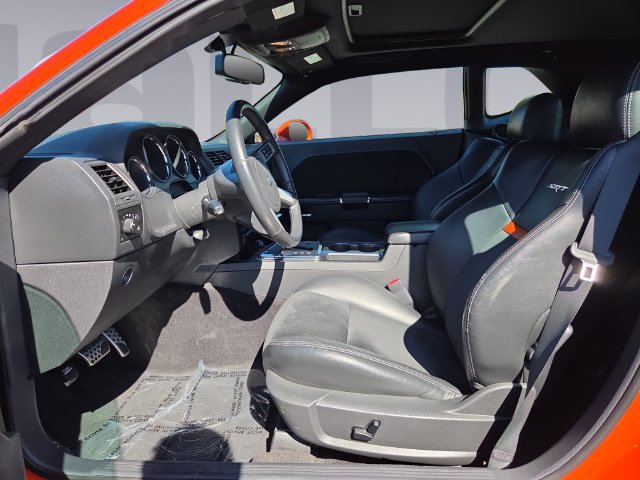 Used 2008 Dodge Challenger SRT8 RWD image 10
