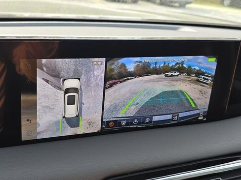 New 2026 Nissan Armada SL w/ Captain's Chari Seat Package image 27