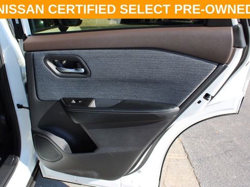 Certified 2023 Nissan Rogue SV image 24