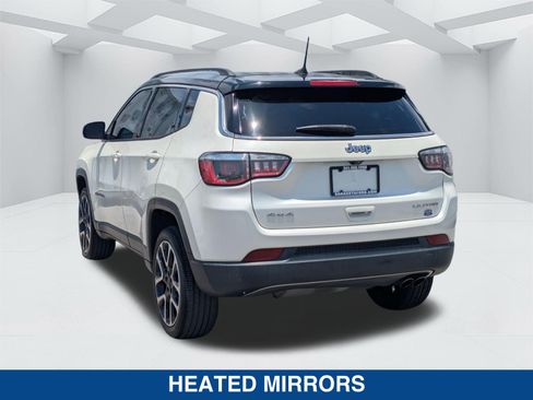 Used 2018 Jeep Compass Limited AWD/4WD image 6