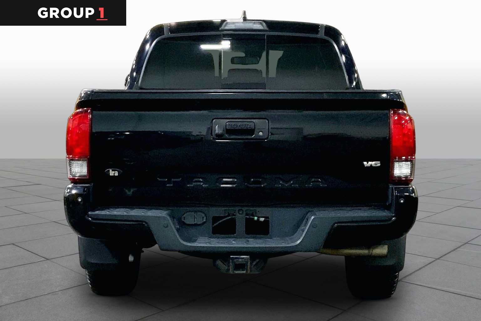 Certified 2019 Toyota Tacoma TRD Sport w/ Technology Package AWD/4WD image 5
