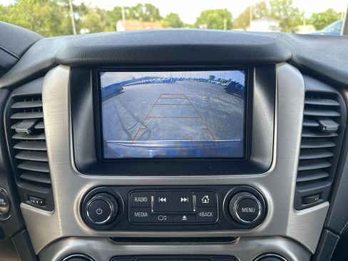 Used 2019 GMC Yukon Denali w/ Denali Ultimate Package AWD/4WD image 17