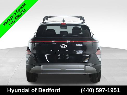 Used 2024 Hyundai Kona Limited AWD/4WD image 46
