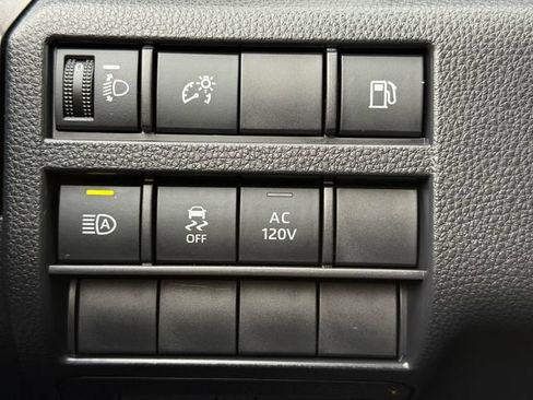 Certified 2025 Toyota 4Runner TRD Off-Road AWD/4WD image 35