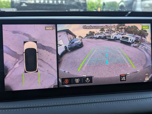 New 2026 INFINITI QX60 Luxe w/ Family Package image 25