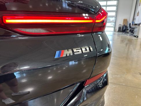 Used 2023 BMW X6 M50i AWD/4WD image 7