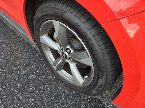 Used 2016 Ford Mustang Coupe w/ Equipment Group 051A RWD image 4