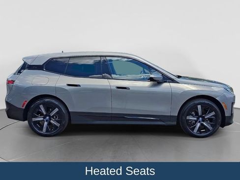 Used 2023 BMW iX xDrive50 AWD/4WD image 9