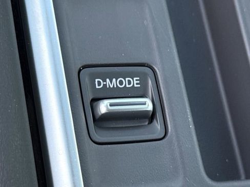 New 2026 Nissan Pathfinder SL FWD image 37