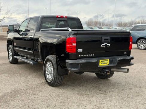 Used 2019 Chevrolet Silverado 3500 LTZ w/ Duramax Plus Package image 8