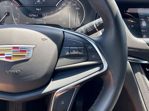 Used 2023 Cadillac XT5 Luxury AWD/4WD image 19