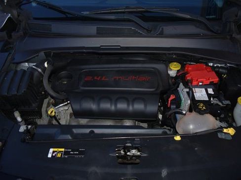 Used 2019 Jeep Compass Latitude image 46