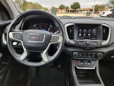 Used 2020 GMC Terrain SLE image 6
