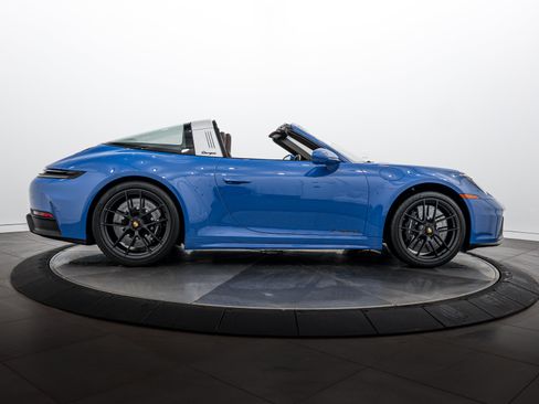 Certified 2025 Porsche 911 Targa 4S AWD/4WD image 8