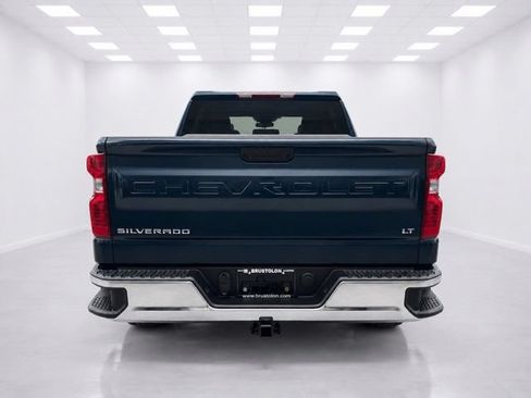 Used 2022 Chevrolet Silverado 1500 LT AWD/4WD image 6