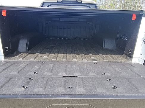 New 2025 GMC Sierra EV Denali AWD/4WD image 10