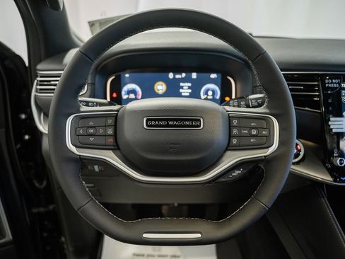 New 2026 Jeep Grand Wagoneer L 4WD image 32