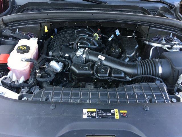 Certified 2025 Jeep Grand Cherokee L Limited w/ Luxury Tech Group II AWD/4WD image 36