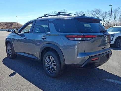 New 2026 Nissan Pathfinder SV AWD/4WD image 3