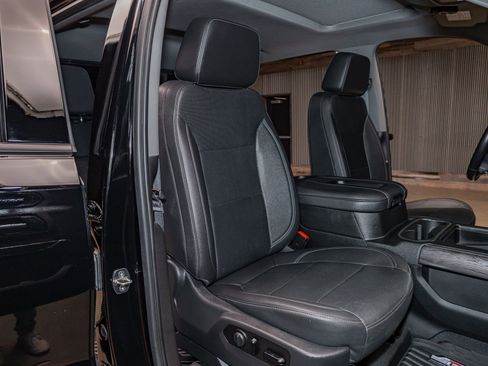 Used 2021 Chevrolet Silverado 1500 LTZ w/ LTZ Premium Package image 26