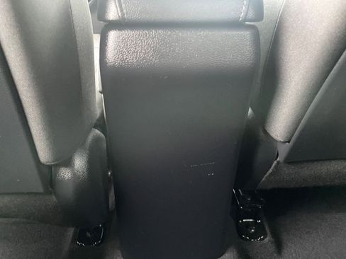 Used 2025 Kia Soul LX w/ LX Technology Package image 24