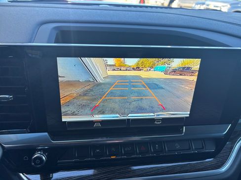 Certified 2026 GMC Sierra 1500 Elevation image 9