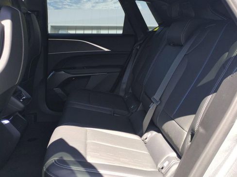 New 2026 Cadillac Lyriq Luxury image 12