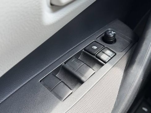 Used 2024 Toyota Corolla LE FWD image 28
