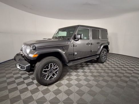 New 2026 Jeep Wrangler Sahara image 8