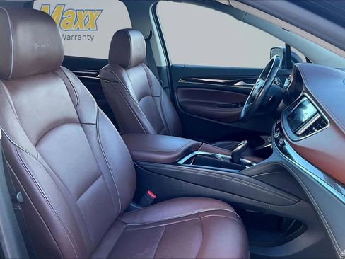 Used 2021 Buick Enclave Avenir w/ Avenir Technology Package AWD/4WD image 36